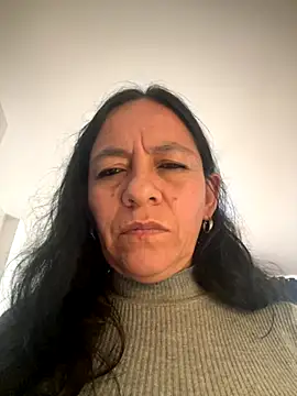 Freya Artemisa online show from October 2025 08:09:02 PM