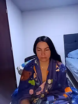 renata hot1 online show from February 2025 05:02:02 AM