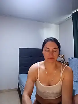 renata hot1 online show from March 2025 07:14:02 PM