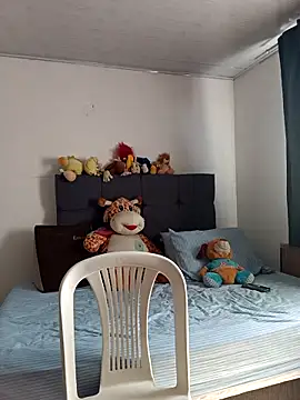 renata hot1 online show from December 2025 02:59:01 PM