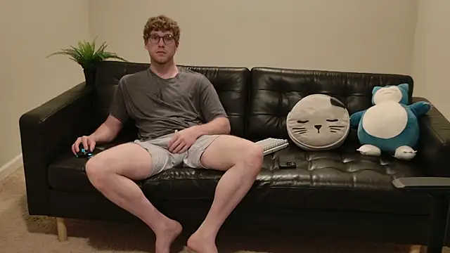 Snapshot of BlueEyedTallGuy94 chatting on September 2025 02:11:01 AM BlueEyedTallGuy94 online show from September 2025 02:11:01 AM