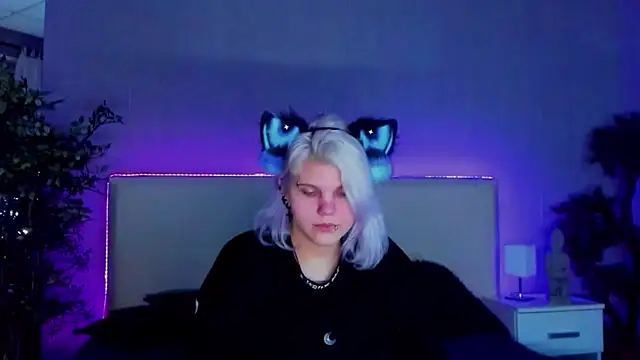 JoannLowe online show from January 2025 08:47:01 PM