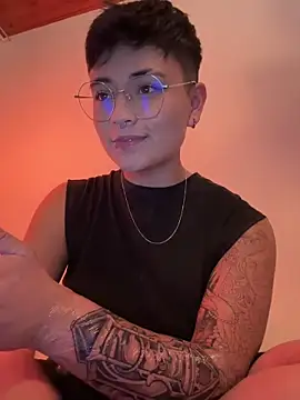 Ashley Chriss online show from January 2025 05:50:02 AM