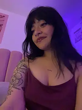 Ashley Chriss online show from October 2025 12:55:02 AM