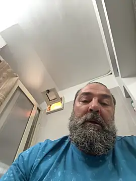 Snapshot of ros217 chatting on September 2025 06:29:01 AM ros217 online show from September 2025 06:29:01 AM