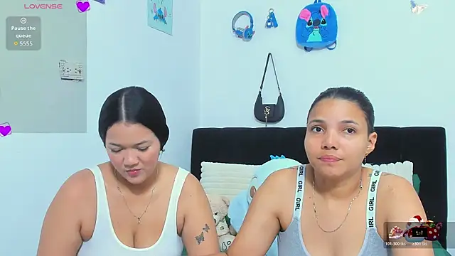 sara mendez2 online show from December 2025 01:11:01 AM