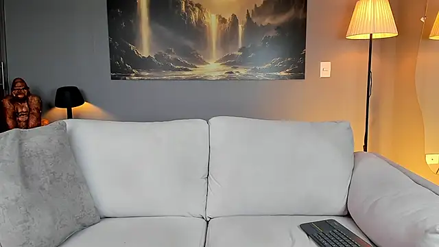 ApoloMakris online show from February 2026 08:57:02 PM