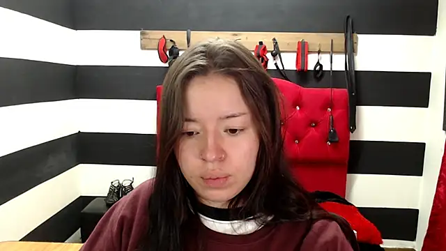 Marian Ran online show from March 2025 04:07:01 AM