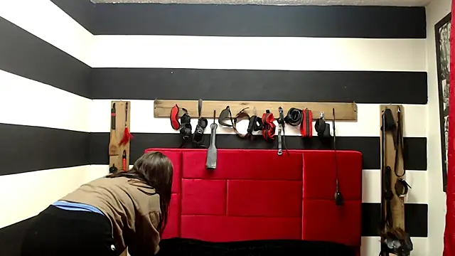 Marian Ran online show from March 2025 03:15:01 AM