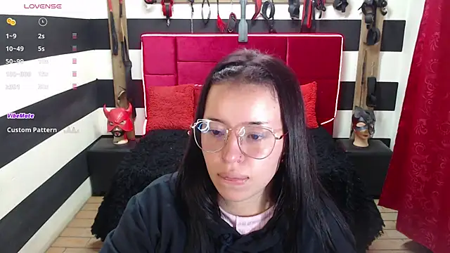 Marian Ran online show from October 2025 03:35:01 AM