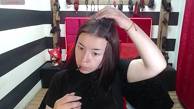 Marian Ran online show from October 2025 02:31:02 AM