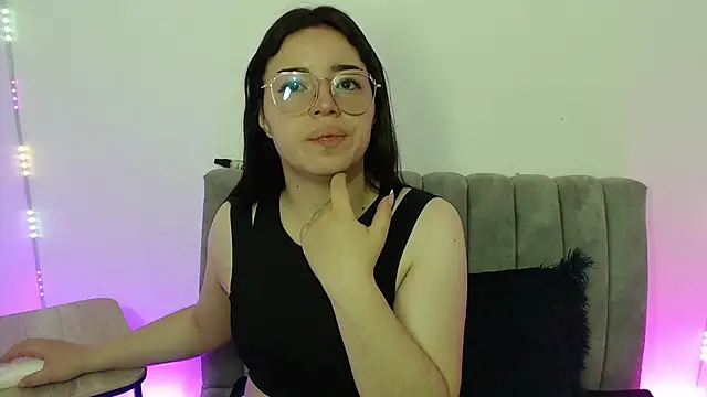 Marian Ran online show from December 2025 04:50:01 AM