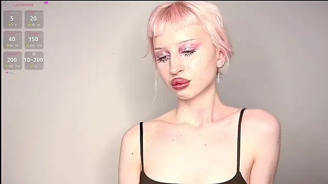 LinaEvans online show from February 2026 07:29:01 PM