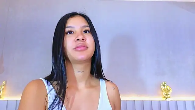Snapshot of Aida_moreno chatting on June 2026 11:45:02 AM Aida moreno online show from June 2026 11:45:02 AM