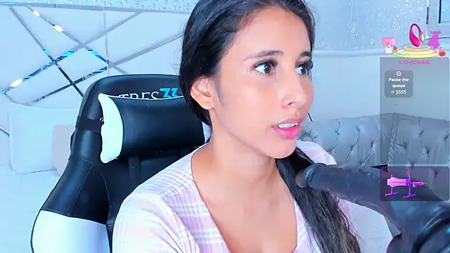 Snapshot of VICTORIA_HOUSTON chatting on December 2025 03:28:02 PM VICTORIA HOUSTON online show from December 2025 03:28:02 PM