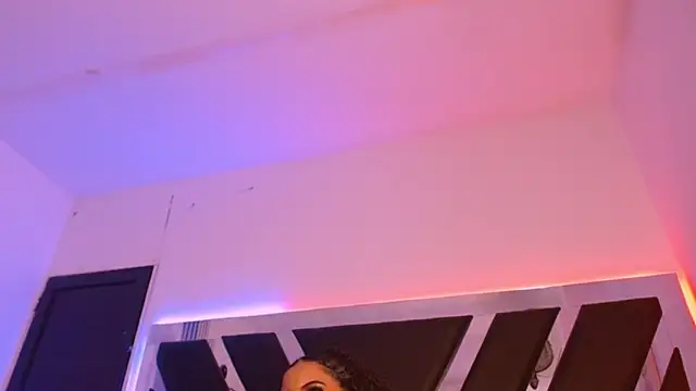 MelannyTylor online show from November 2025 05:51:02 AM