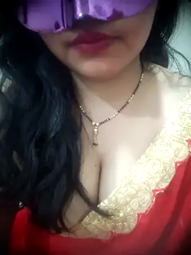 Snapshot of Shivi_shahh chatting on December 2024 06:38:01 PM Shivi shahh online show from December 2024 06:38:01 PM