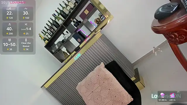 nayshalopestss online show from November 2025 01:21:02 PM