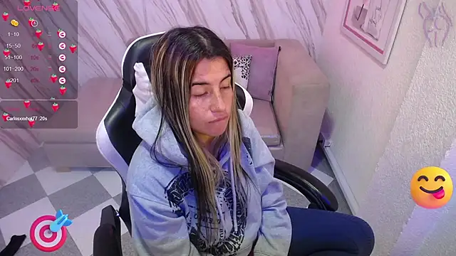 Snapshot of Valerie_b chatting on February 2025 09:15:02 AM Valerie b online show from February 2025 09:15:02 AM