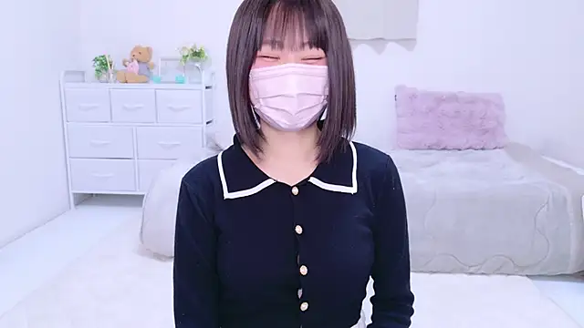 Im Yu-na online show from December 2024 04:25:01 PM