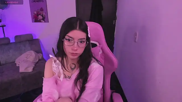 cami mila9 online show from December 2025 10:26:01 PM