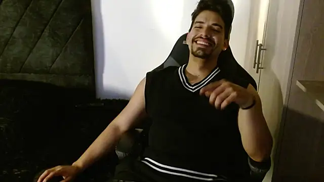 Ian Daviz online show from February 2026 09:22:01 PM