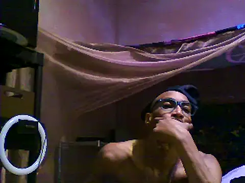 JdLove1 online show from December 2024 04:35:02 PM