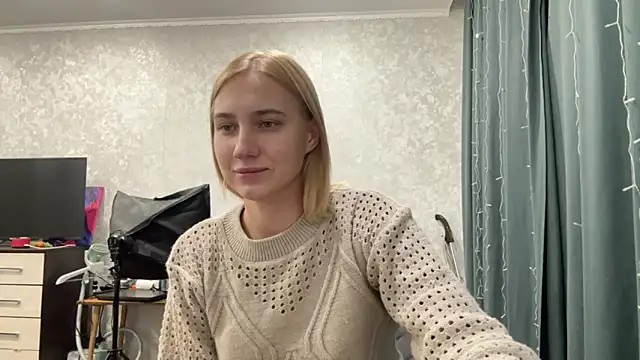 AnneBall online show from December 2024 06:49:01 PM