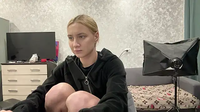 AnneBall online show from January 2025 03:39:02 PM