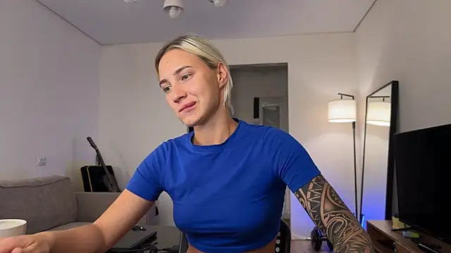 AnneBall online show from October 2025 03:14:02 PM