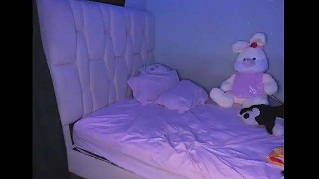 KittyKlum online show from February 2025 11:20:02 PM