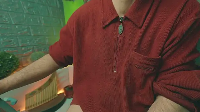 Snapshot of alex-volo chatting on March 2025 05:33:01 AM alex-volo online show from March 2025 05:33:01 AM