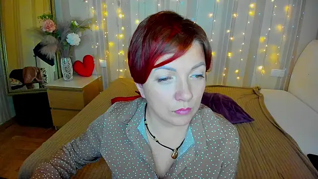 Snapshot of Katherine_Fox chatting on March 2025 06:05:02 PM Katherine Fox online show from March 2025 06:05:02 PM