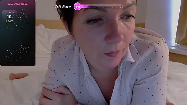 Snapshot of Katherine_Fox chatting on September 2025 06:26:02 AM Katherine Fox online show from September 2025 06:26:02 AM