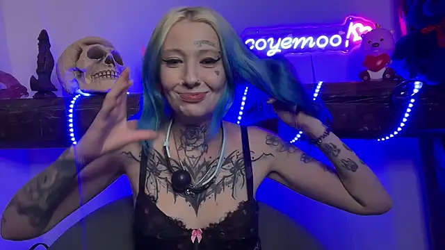 Snapshot of coyemoo chatting on February 2025 12:19:02 AM coyemoo online show from February 2025 12:19:02 AM