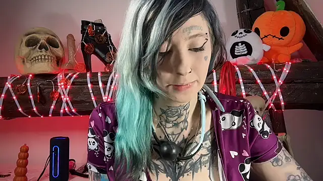 Snapshot of coyemoo chatting on November 2025 11:00:01 AM coyemoo online show from November 2025 11:00:01 AM