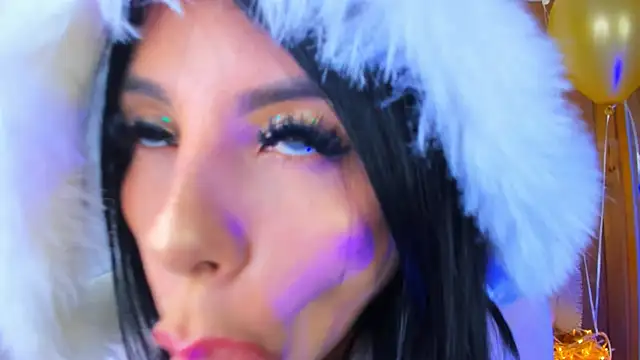 Natasha hartaman online show from December 2024 06:39:02 PM