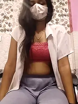 Snapshot of Kashish_18 chatting on December 2024 06:22:01 AM Kashish 18 online show from December 2024 06:22:01 AM