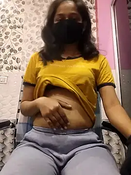 Snapshot of Kashish_18 chatting on February 2025 05:26:02 AM Kashish 18 online show from February 2025 05:26:02 AM