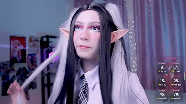 Snapshot of Carolina_Leep chatting on October 2025 01:42:02 PM Carolina Leep online show from October 2025 01:42:02 PM