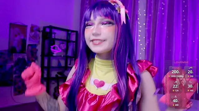 Snapshot of Carolina_Leep chatting on October 2025 02:03:02 PM Carolina Leep online show from October 2025 02:03:02 PM