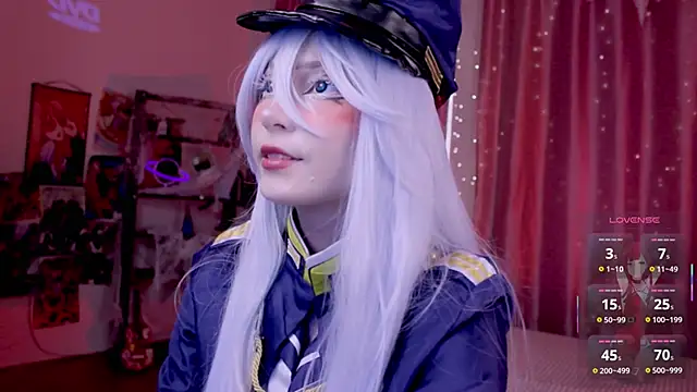 Snapshot of Carolina_Leep chatting on October 2025 12:27:01 PM Carolina Leep online show from October 2025 12:27:01 PM