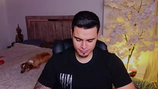 Axel Big cock online show from July 2026 03:22:01 AM