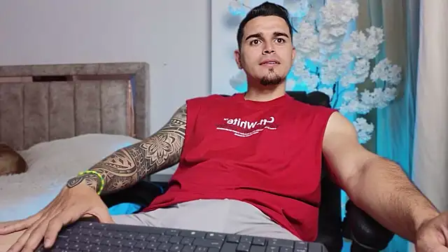 Axel Big cock online show from July 2026 10:41:02 PM