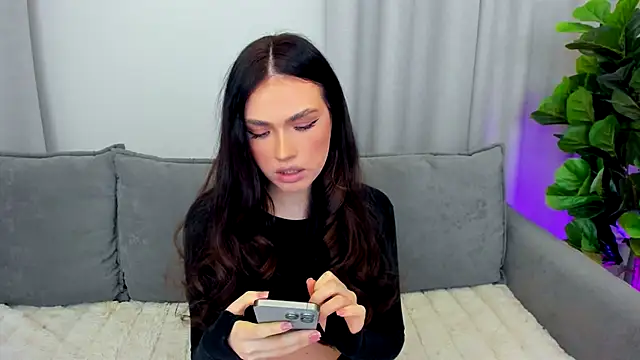 Snapshot of sexyangeloux chatting on December 2025 01:10:01 AM sexyangeloux online show from December 2025 01:10:01 AM