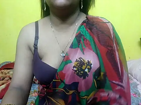 Sexyranibhabhi online show from November 2025 03:43:02 AM