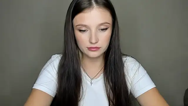 Snapshot of EvaaMillerr99 chatting on September 2025 10:51:02 AM EvaaMillerr99 online show from September 2025 10:51:02 AM