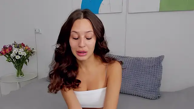 Snapshot of SelenaRousey chatting on September 2025 07:34:01 AM SelenaRousey online show from September 2025 07:34:01 AM