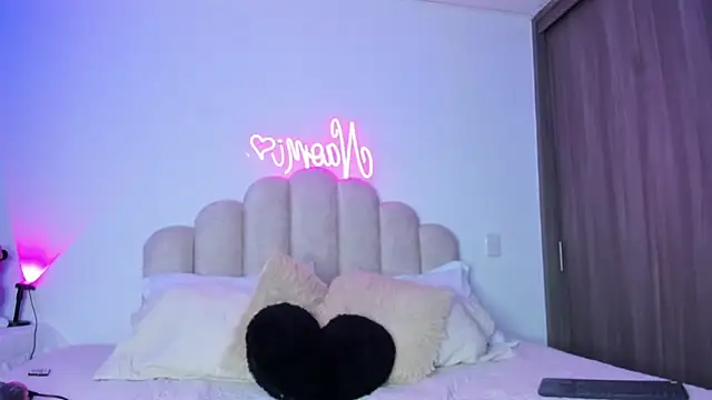 NaomiAsha online show from February 2026 08:17:02 PM