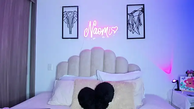 NaomiAsha online show from February 2026 08:10:01 PM